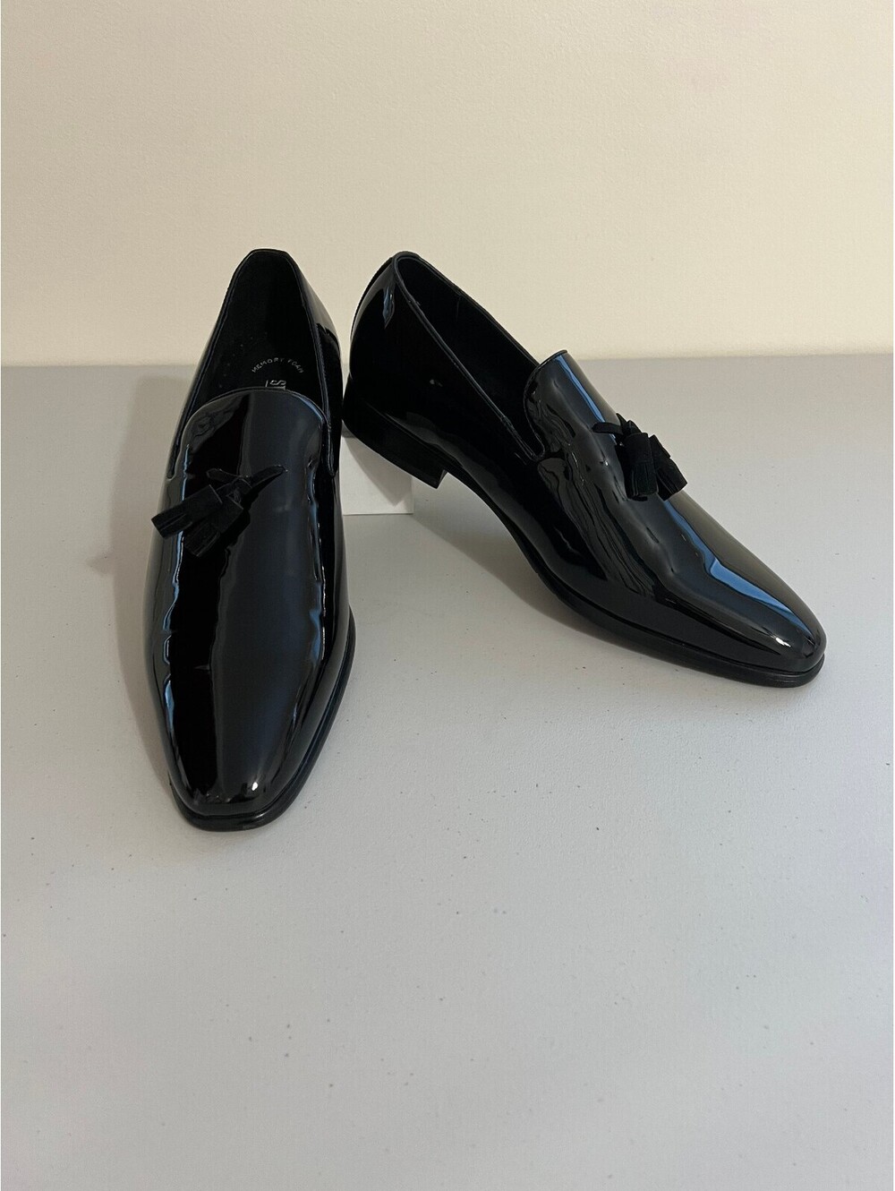 Stacy Adams Shoes Phoenix Plain Toe Tassel Slip on Black Patent Size 10.5